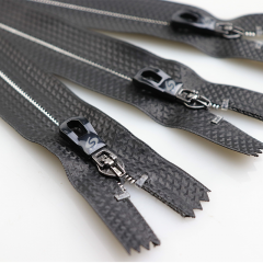 Waterproof nylon zipper is suitable for garment home textile waterproof nylon zipper