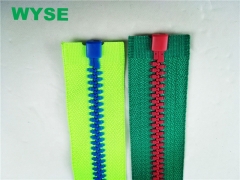 WYSE Suppliers Wholesale Custom Eco-firendly Fancy Colorful Heavy Duty 5# closed End Resin Teeth Plastic Zipper foe clothing