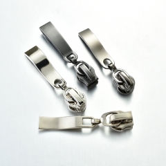 WYSE Wholesale Metal Zipper Puller Slider CUSTOM Logo Bag Zipper Head Puller Custom Metal Zipper Pull