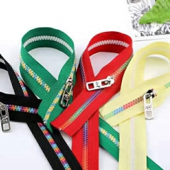 WYSE custom Factory Fashion colors teeth plastic zipper 5# Open End resin Zippers for clothing