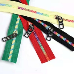 WYSE custom Factory Fashion colors teeth plastic zipper 5# Open End resin Zippers for clothing