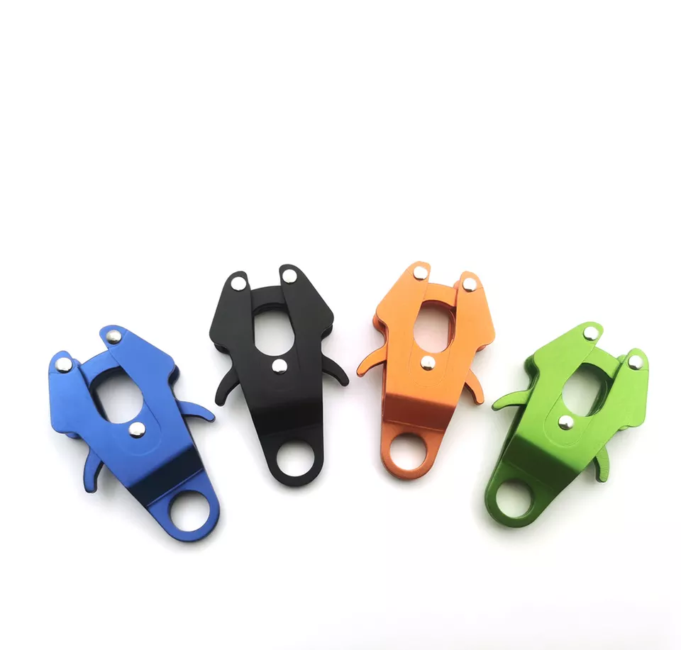 WYSE Custom Logo Aviation Aluminum Frog Clip Quick Release Metal Buckle For Bag Accessories Sports Cloth